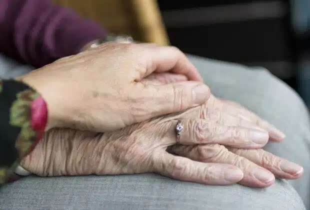 Faire appel à un service d’aide à domicile