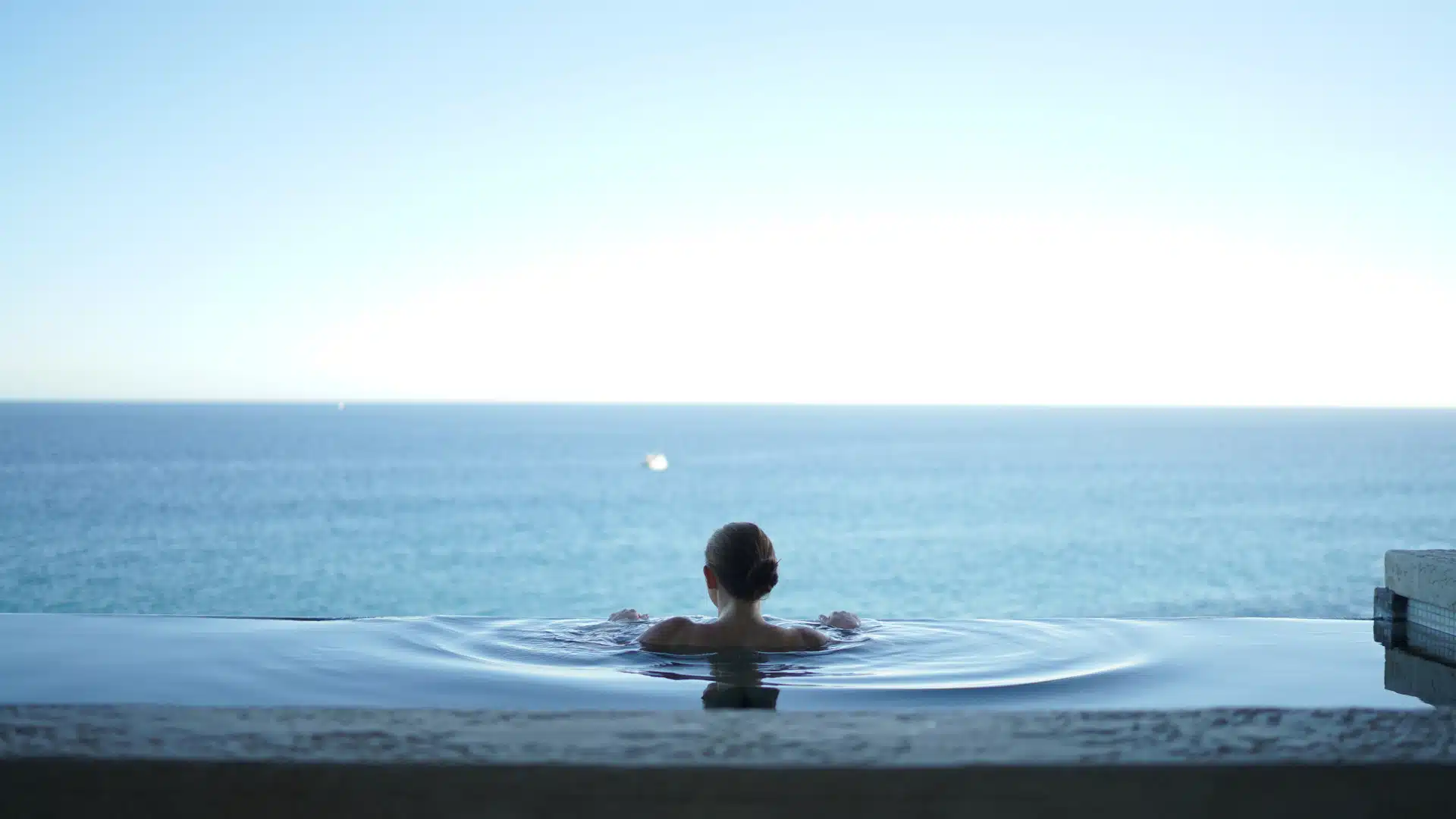 Le spa à débordement : le bain à remous par excellence !