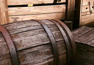 Pourquoi choisir des caisses en bois pour son commerce extérieur ?